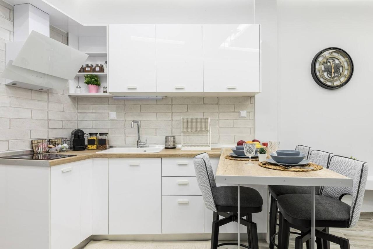 J&T Central Apartment Thessaloniki Exterior photo
